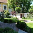 Pfarrgarten St. Michael in München Perlach entworfen von Christian Grote gründesign